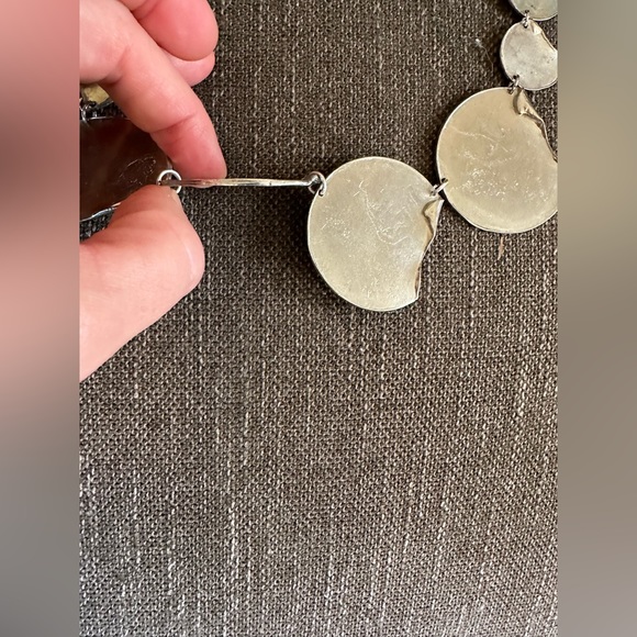Anne-Marie Chagnon statement necklace - linked pewter disks - 21 in - Picture 6 of 7